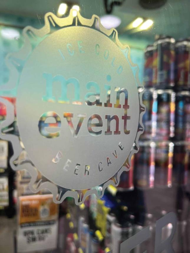 Main Event branding